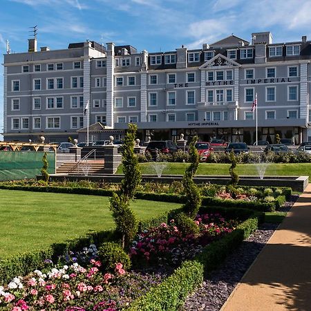 Hythe Imperial Hotel, Spa & Golf Екстериор снимка