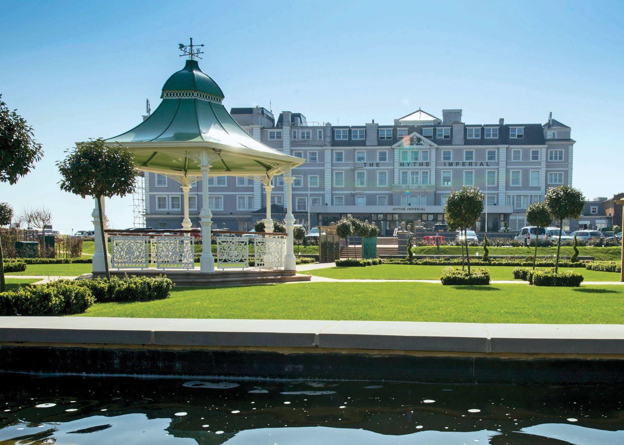 Hythe Imperial Hotel, Spa & Golf Екстериор снимка